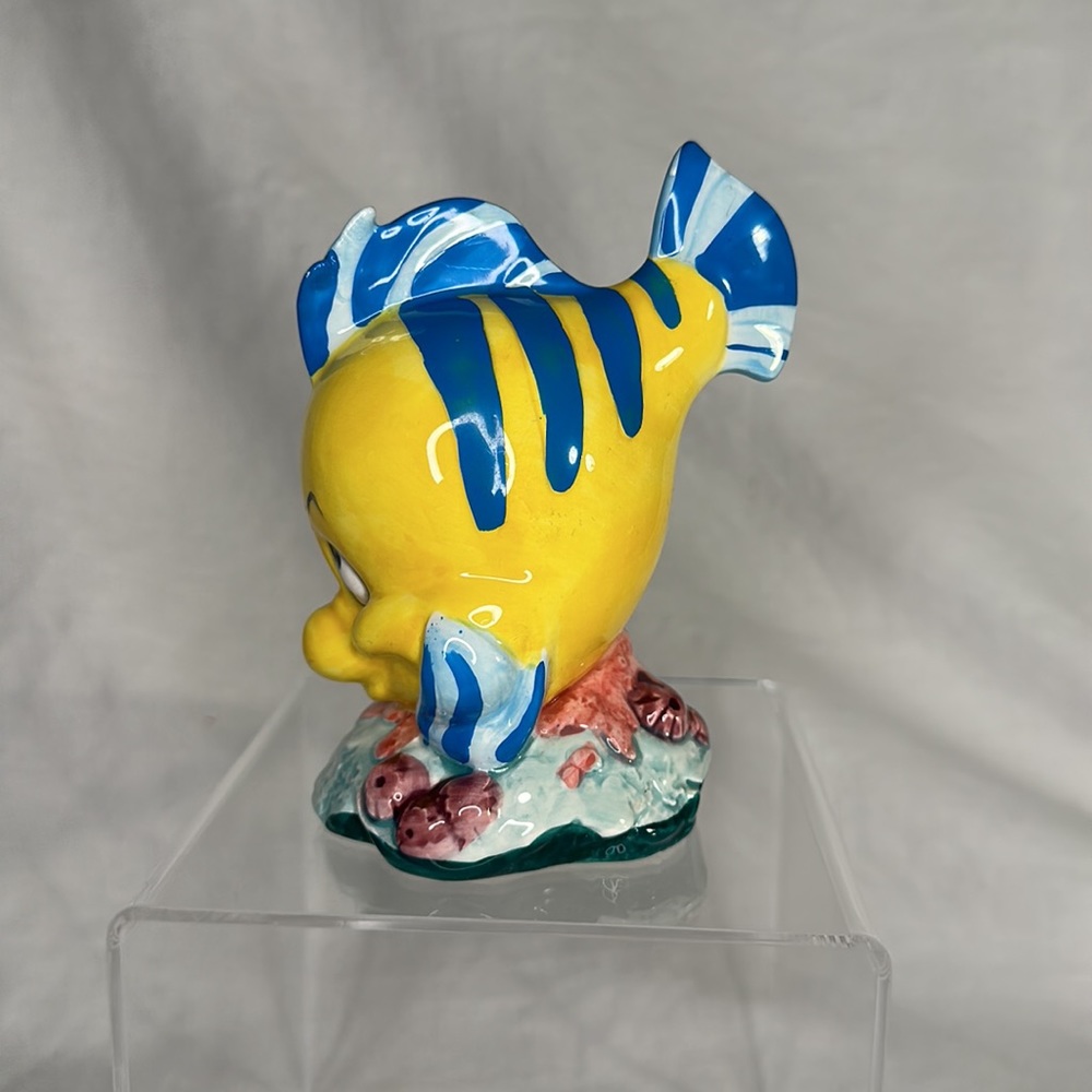 Vintage Disney Japan The Little Mermaid Flounder Ceramic Figurine - Picture 4 of 5